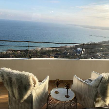 Tiffanys Ferienapartments In Der Privatresidenz Des Plaza Premium Hotel Timmendorfer Strand Bagian luar foto