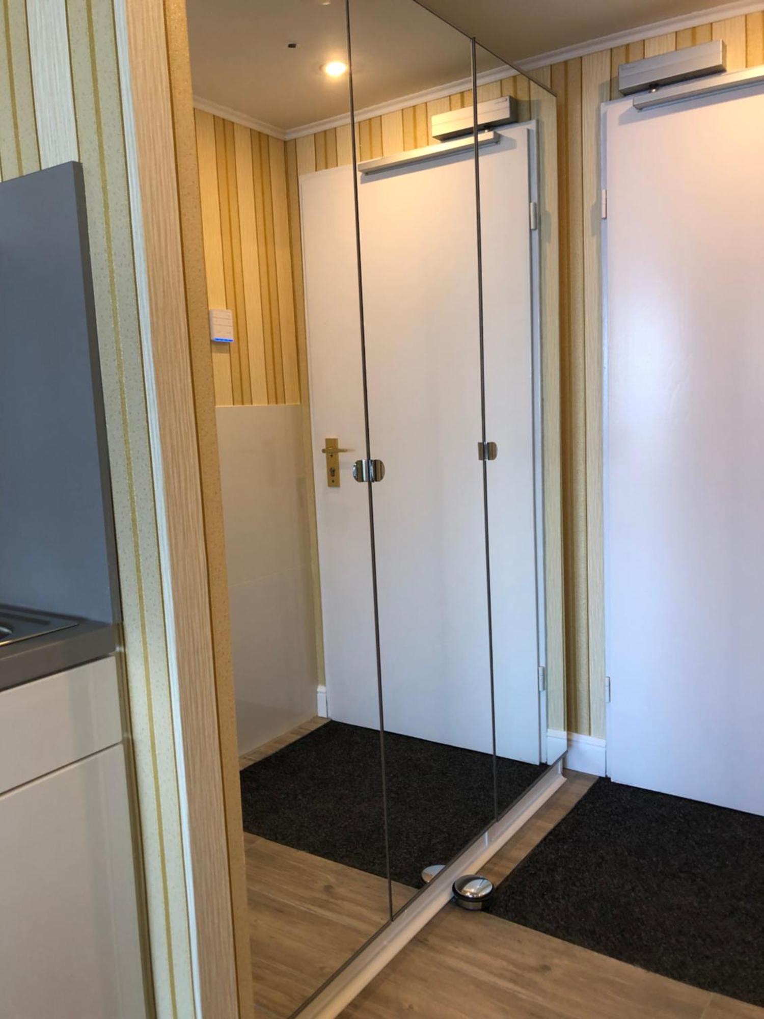 Tiffanys Ferienapartments In Der Privatresidenz Des Plaza Premium Hotel Timmendorfer Strand Bagian luar foto