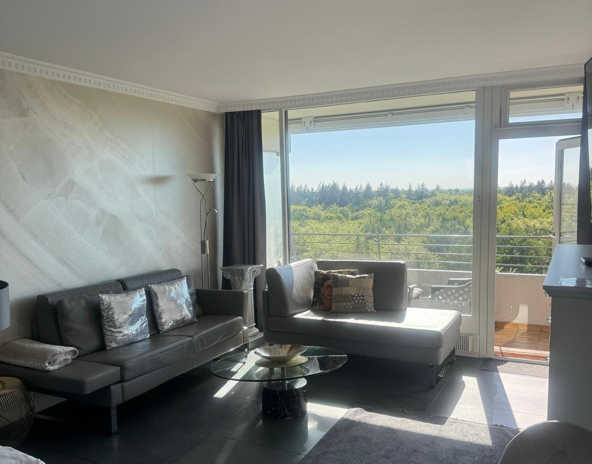 Tiffanys Ferienapartments In Der Privatresidenz Des Plaza Premium Hotel Timmendorfer Strand Bagian luar foto